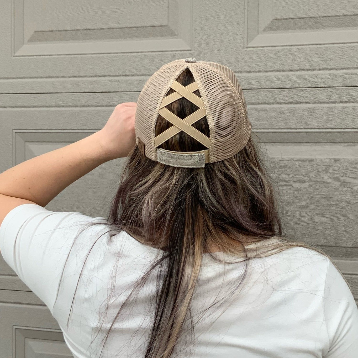 Vintage Faux Leather Criss-Cross High Pony Baseball Hat in Beige