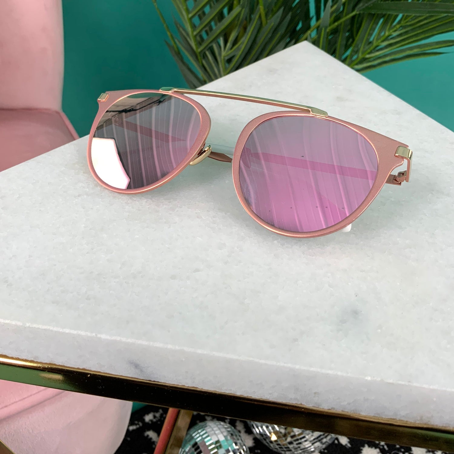 Modern Horn Rimmed Metal Frame Round Sunglasses - Pink/Gold